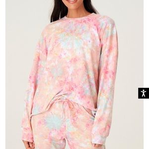 Onzie Rose All Day Boyfriend Sweatshirt